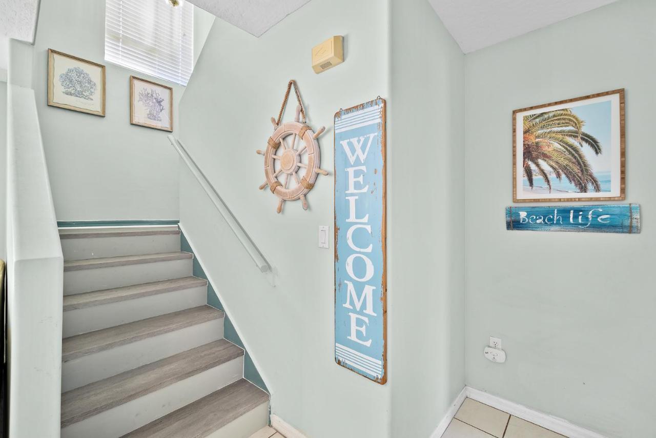 Surfside Paradise Retreat - 3Br And 2Ba Duplex, Grill, Dog Friendly - Close To The Beach! Мельбурн Экстерьер фото
